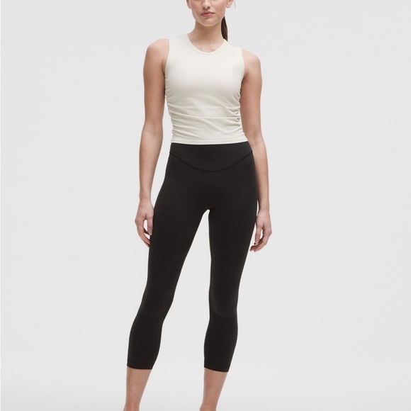 Lululemon Pre-Loved Black Leggings - Picture 2 of 5